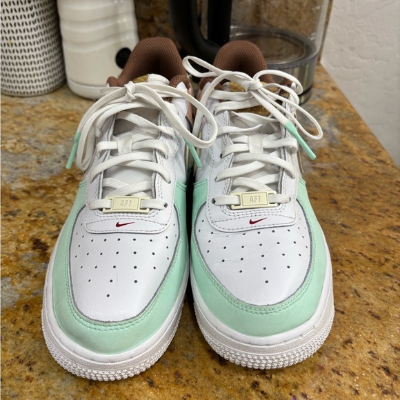 Nike Air Force 1 size 7 - Picture 2 of 9